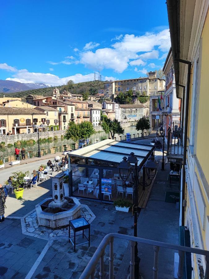 In Centro Rooms And Apartments Isola di Liri Exterior foto