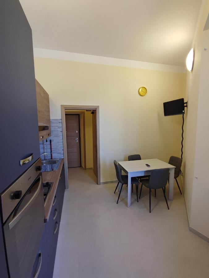 In Centro Rooms And Apartments Isola di Liri Exterior foto