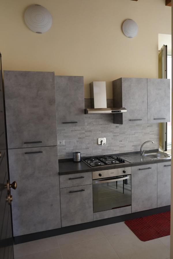 In Centro Rooms And Apartments Isola di Liri Exterior foto