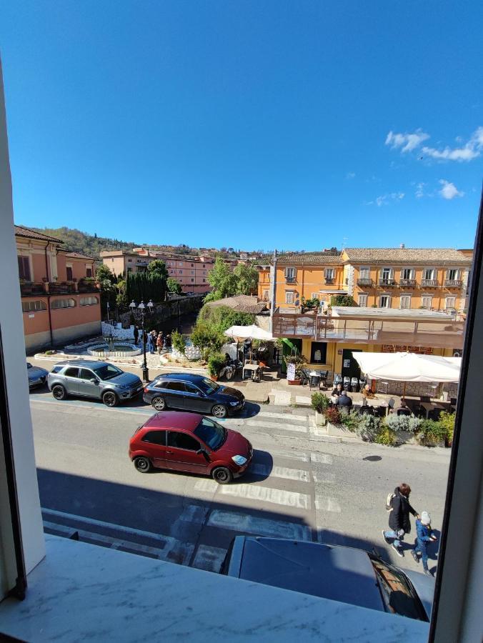In Centro Rooms And Apartments Isola di Liri Exterior foto