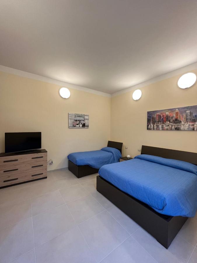 In Centro Rooms And Apartments Isola di Liri Exterior foto