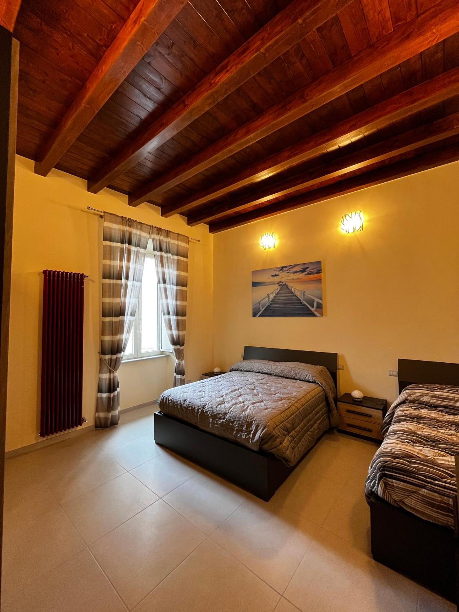 In Centro Rooms And Apartments Isola di Liri Exterior foto