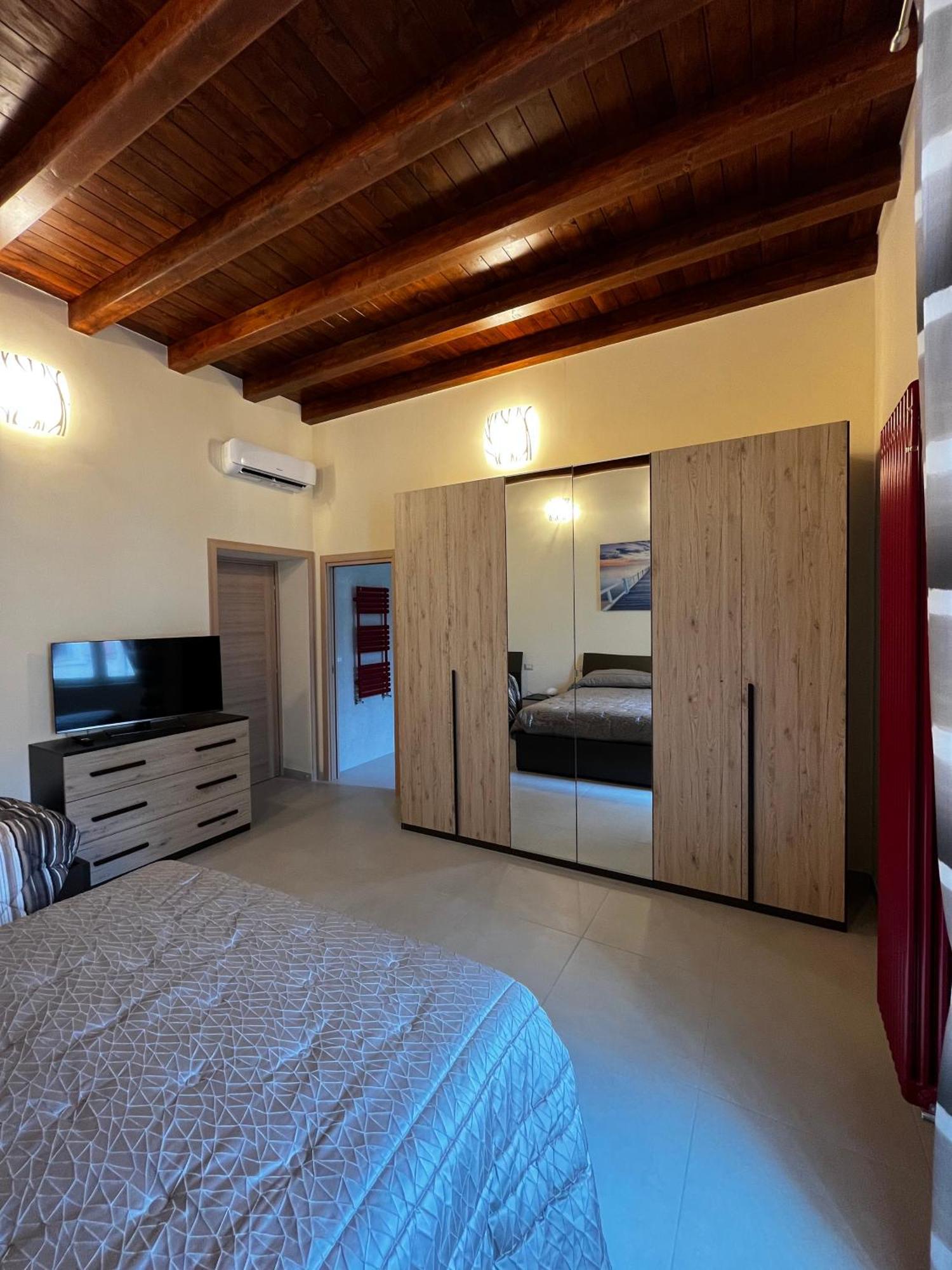 In Centro Rooms And Apartments Isola di Liri Exterior foto
